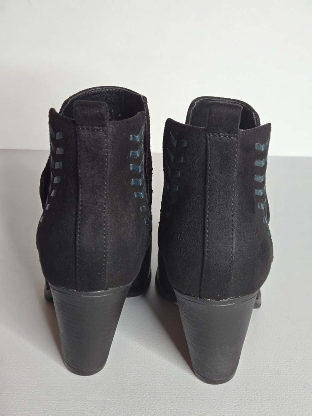Dominique Nicole Black Booties Sz 8W - Picture 5 of 10